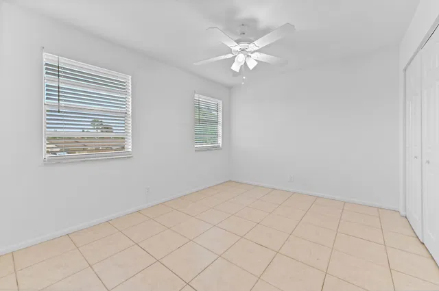 Residence photo 22