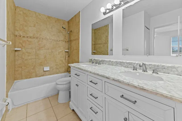 Residence photo 24