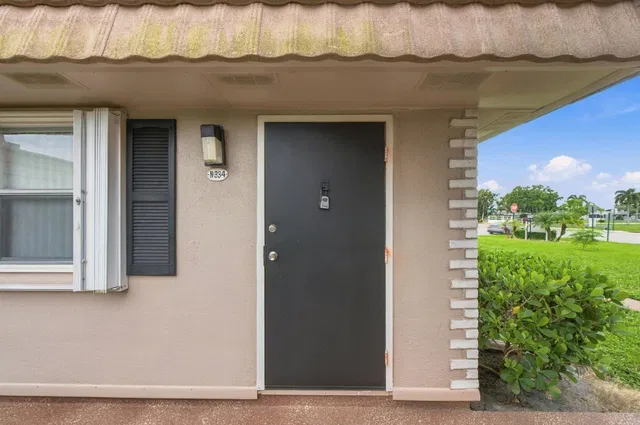 Residence photo 9