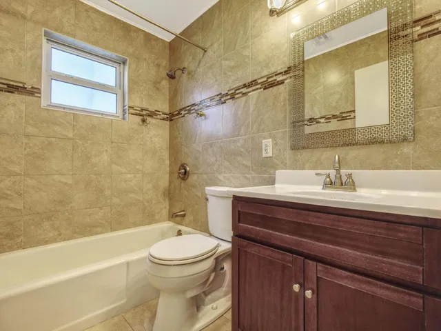 Residence photo 7