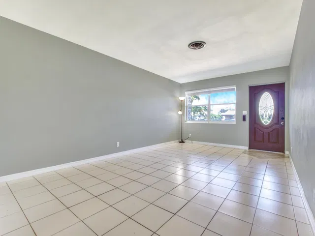 Residence photo 9