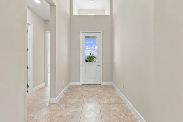 Residence photo 8