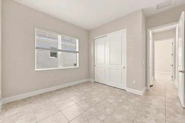 Residence photo 63