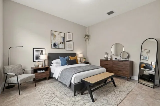 Residence photo 68