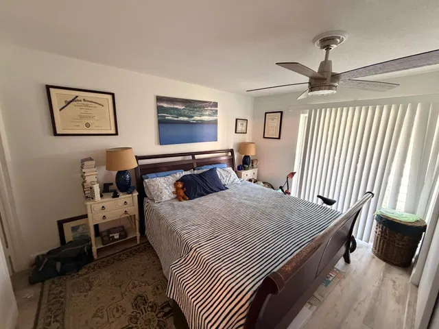 Unit 314 photo 6