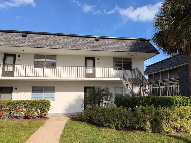 Unit 314 photo 12