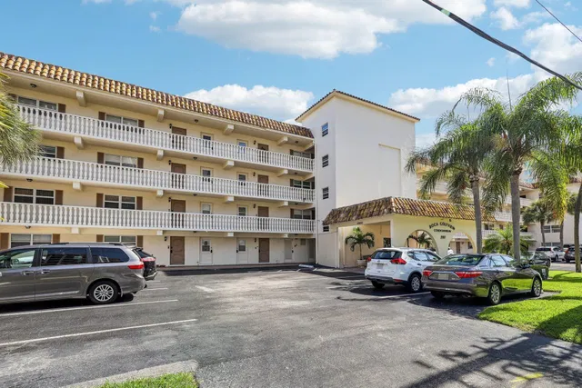 Unit 3040 photo 3