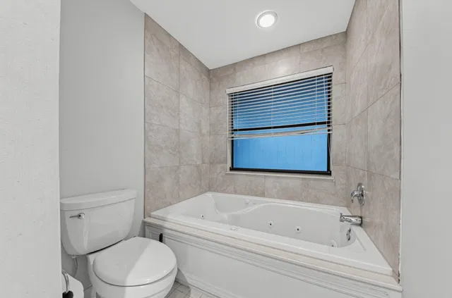 Residence photo 29