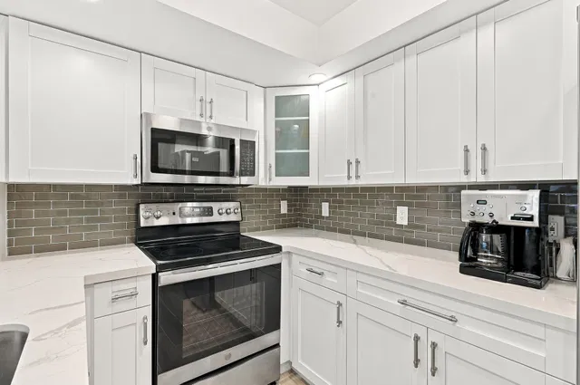 South Palm Beach Unit 611 photo 7