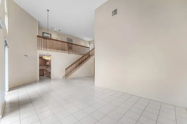  Residence photo 13