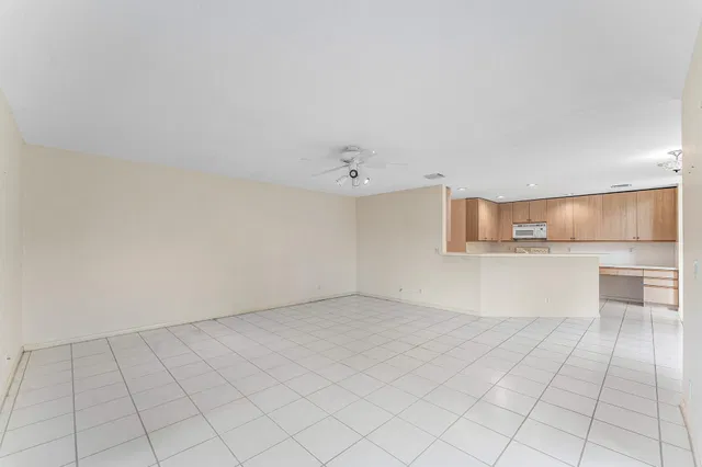  Residence photo 21