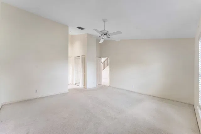  Residence photo 34