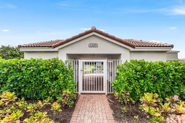  Residence photo 47