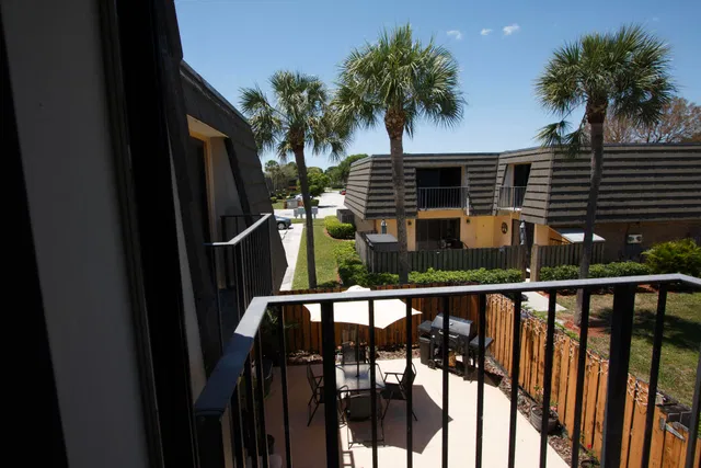  Residence photo 23