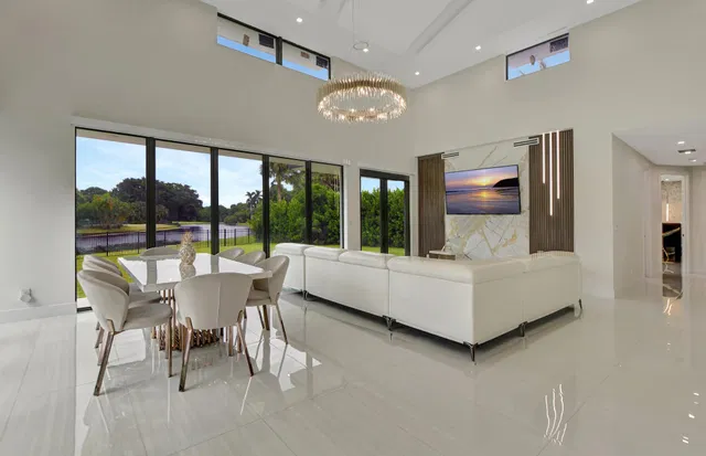 Residence photo 6