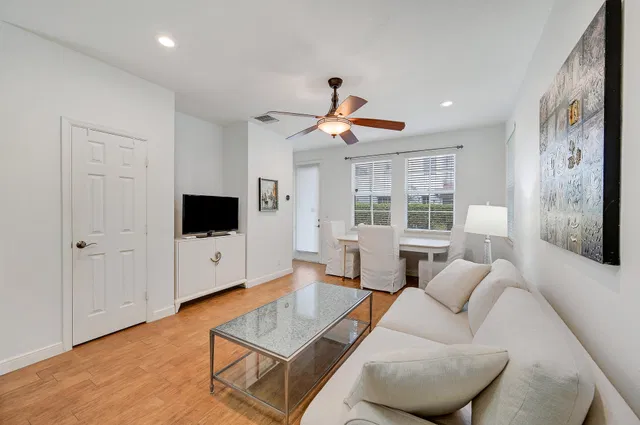 Evergrene Palm Beach Gardens Residence photo 4