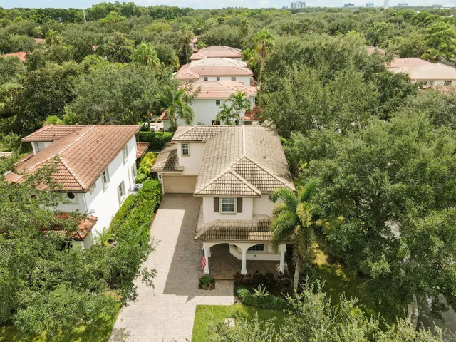 Evergrene Palm Beach Gardens Residence photo 33