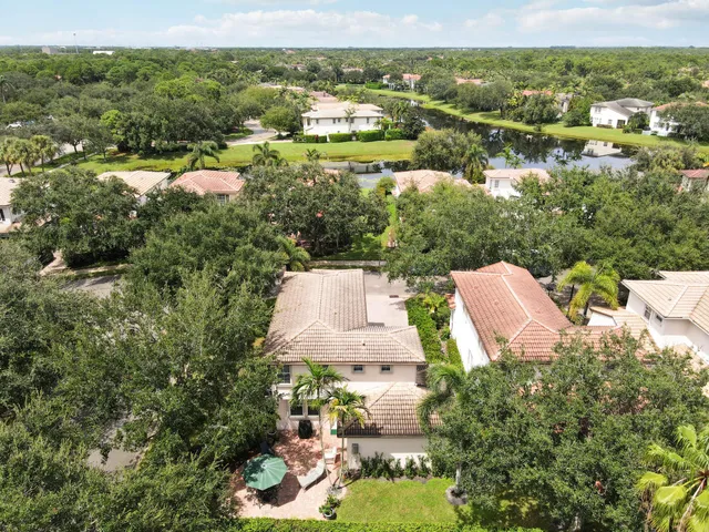 Evergrene Palm Beach Gardens Residence photo 35