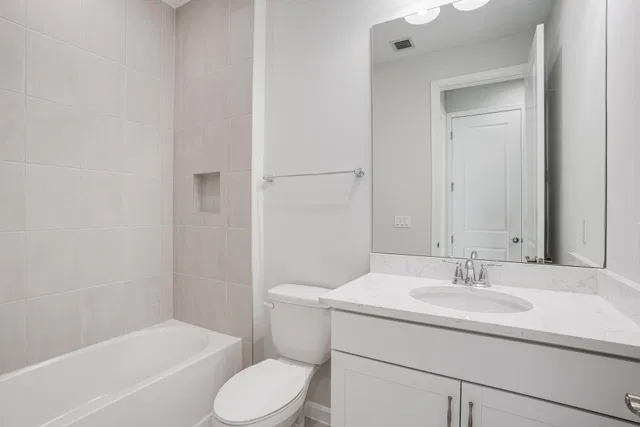  Residence photo 57