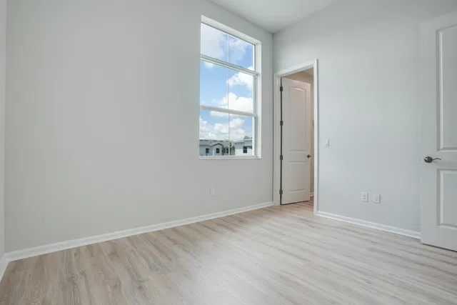  Residence photo 61