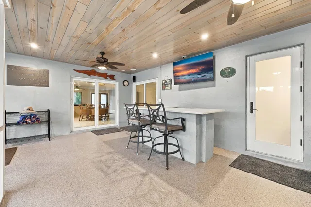 Residence photo 43