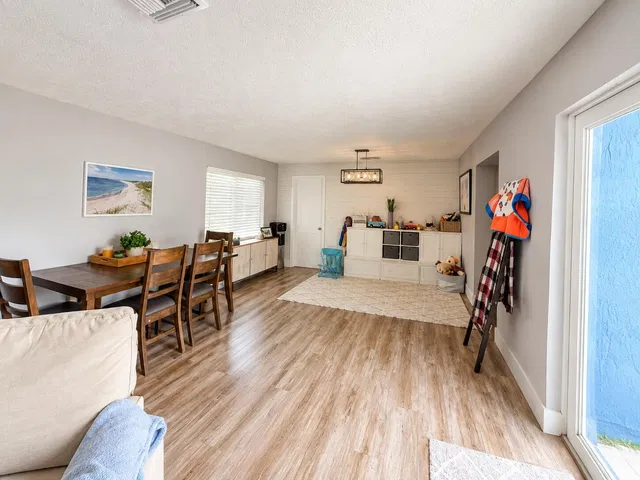  Residence photo 14