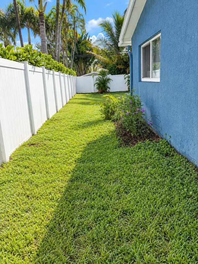  Residence photo 24