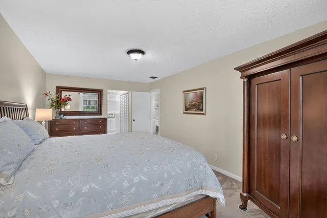  Residence photo 12