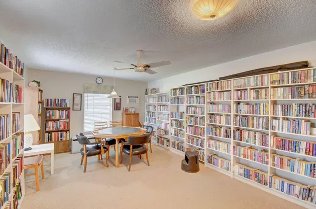  Residence photo 25