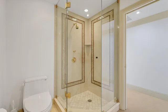  Unit 1502 photo 55
