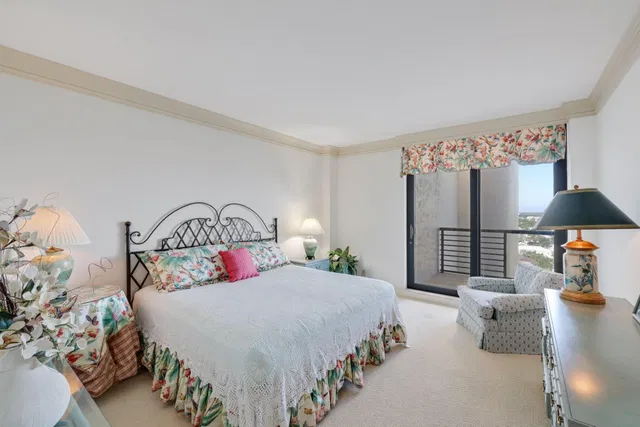  Unit 1502 photo 56