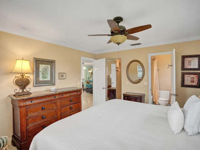 Residence photo 5