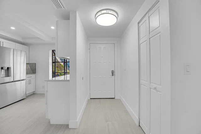 Residence photo 15
