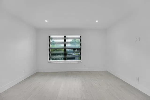 Residence photo 18