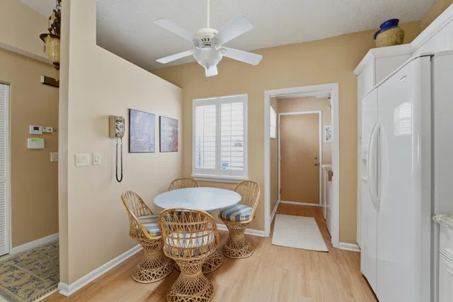 Residence photo 5