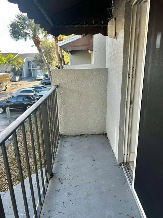 Residence photo 19