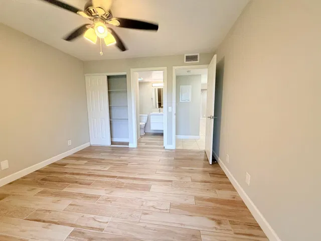 Residence photo 7
