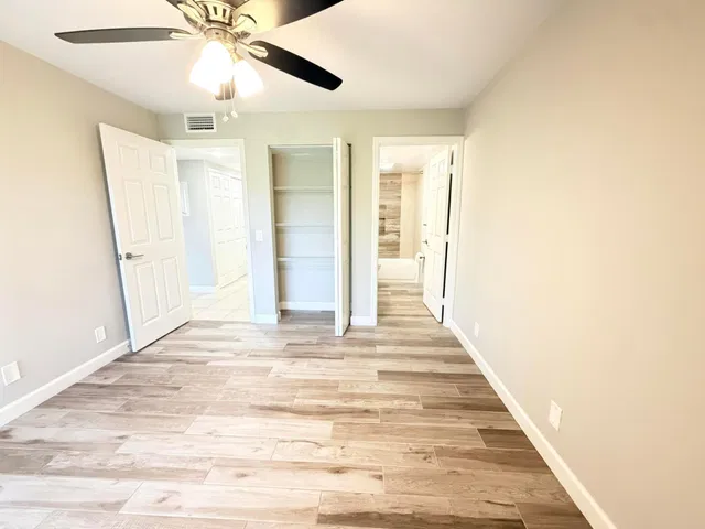 Residence photo 12