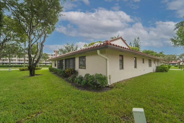Residence photo 23