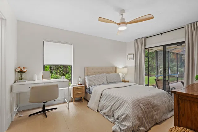 Residence photo 22
