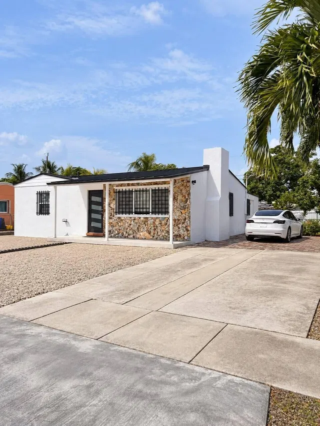 Residence photo 5
