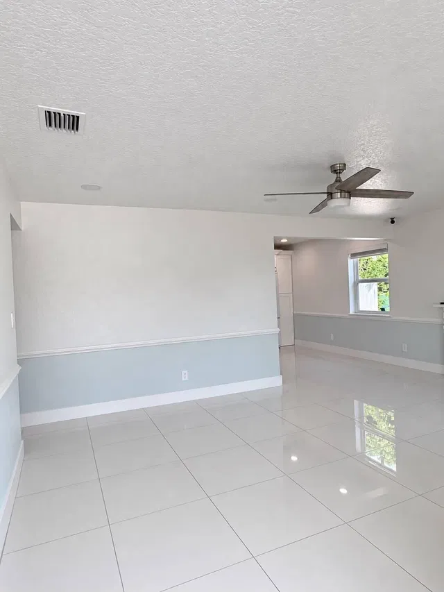 Residence photo 10