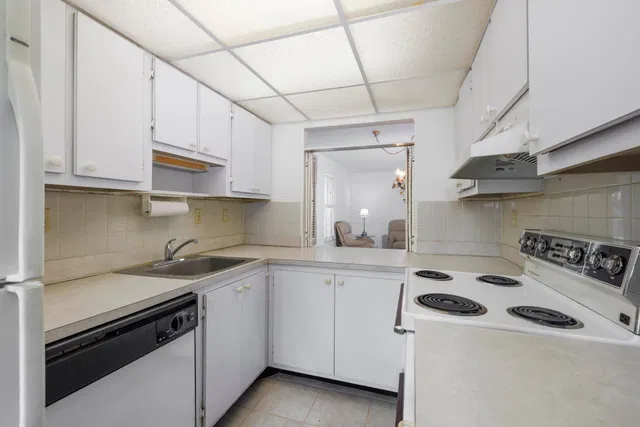 Rocky Point Unit 108 photo 9