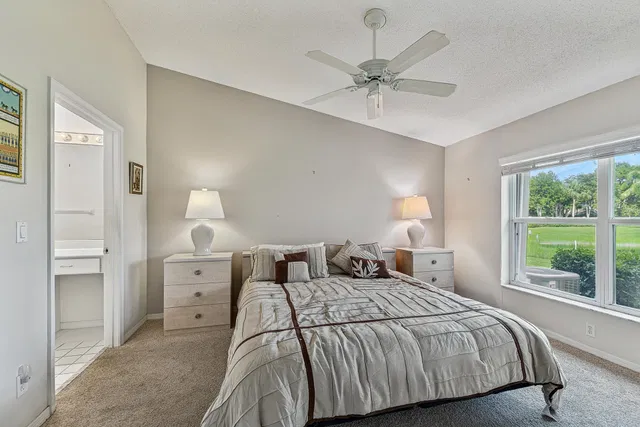 Residence photo 14