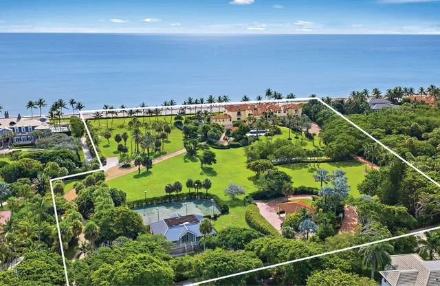 Residence photo 2