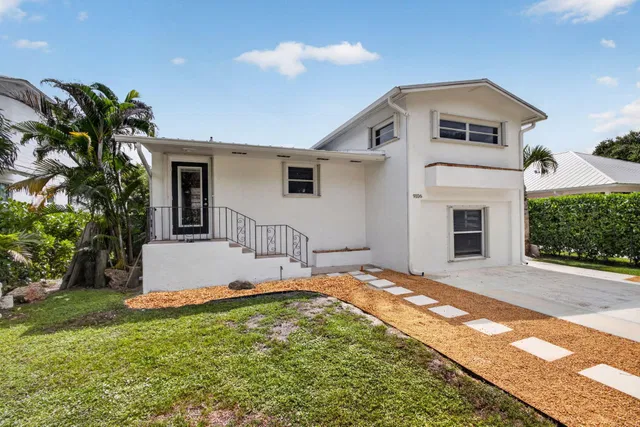 Residence photo 5