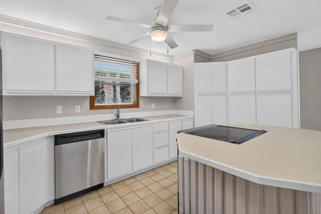 Residence photo 21