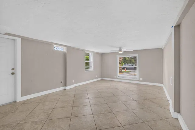 Residence photo 27