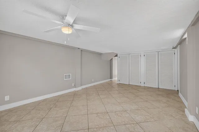 Residence photo 30