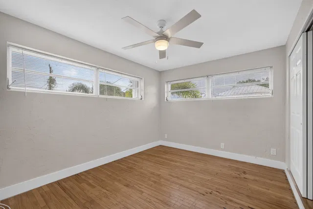 Residence photo 33